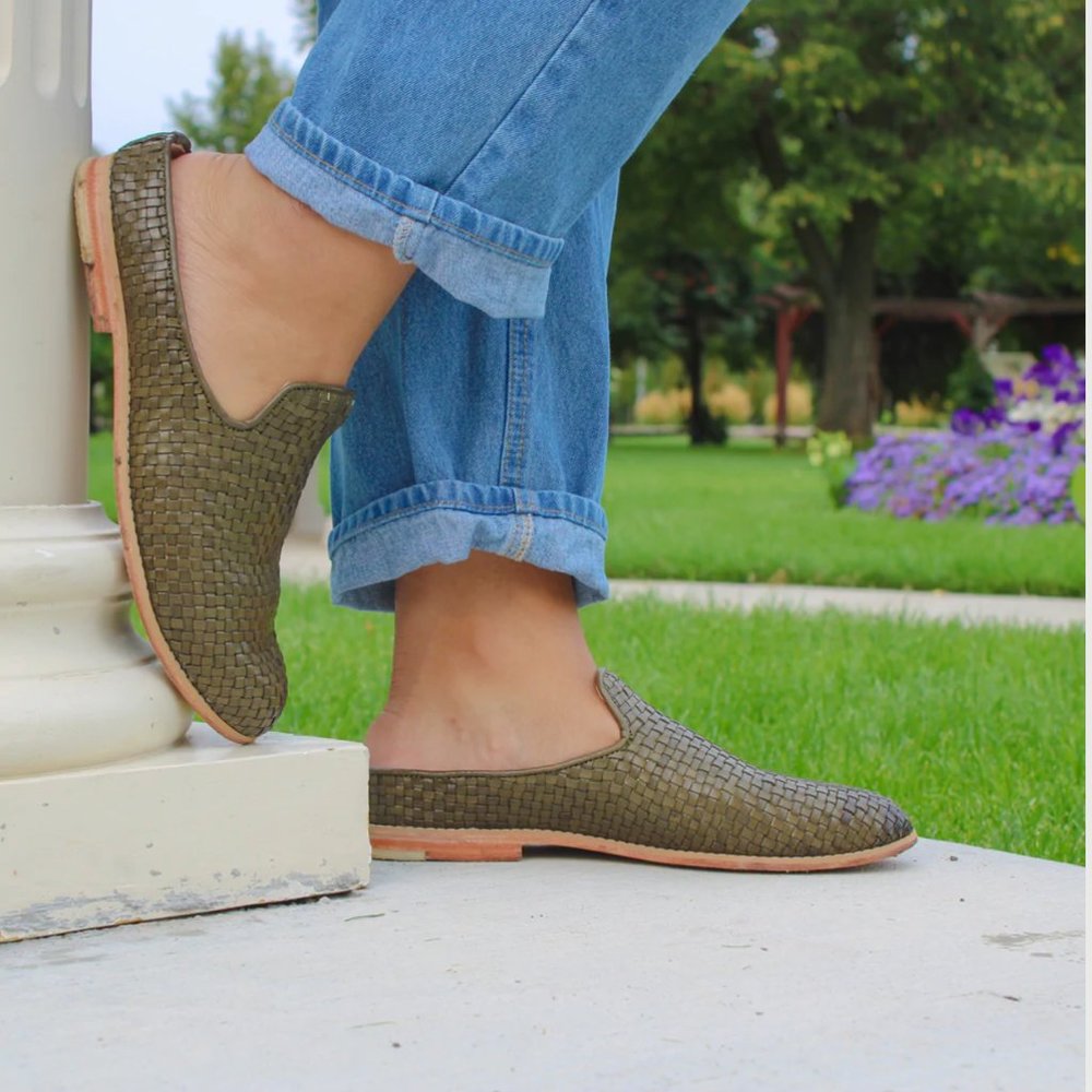 SOLS Pilar Mule Slides NWOT